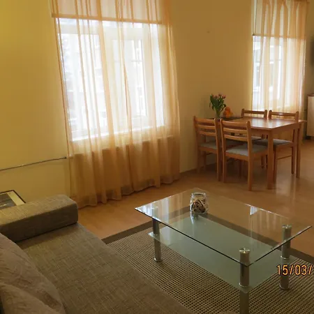 Akadeemia 1, Center Apartment *
